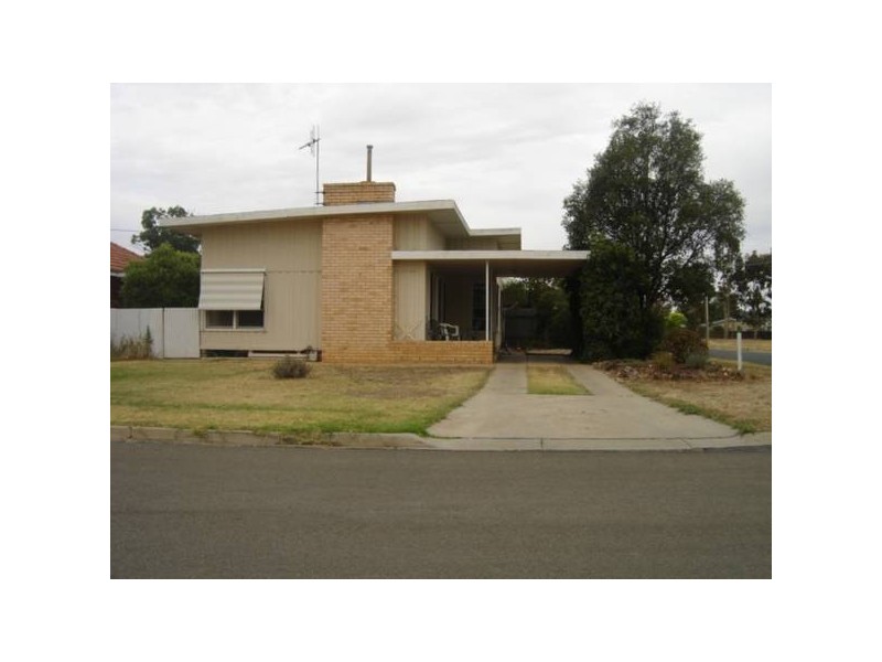 14 Madeline Street, Numurkah VIC 3636