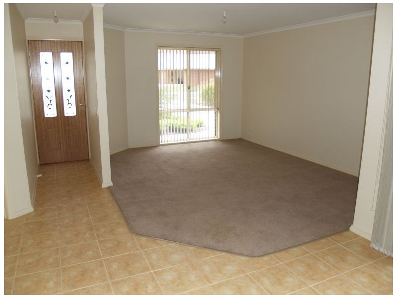 14 Mae Street, Numurkah VIC 3636