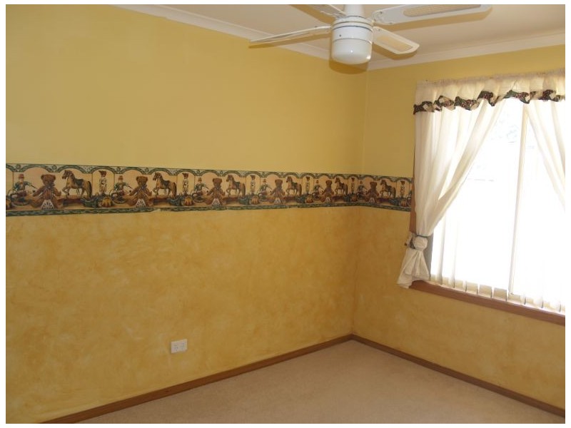 9 Railway Place, Numurkah VIC 3636