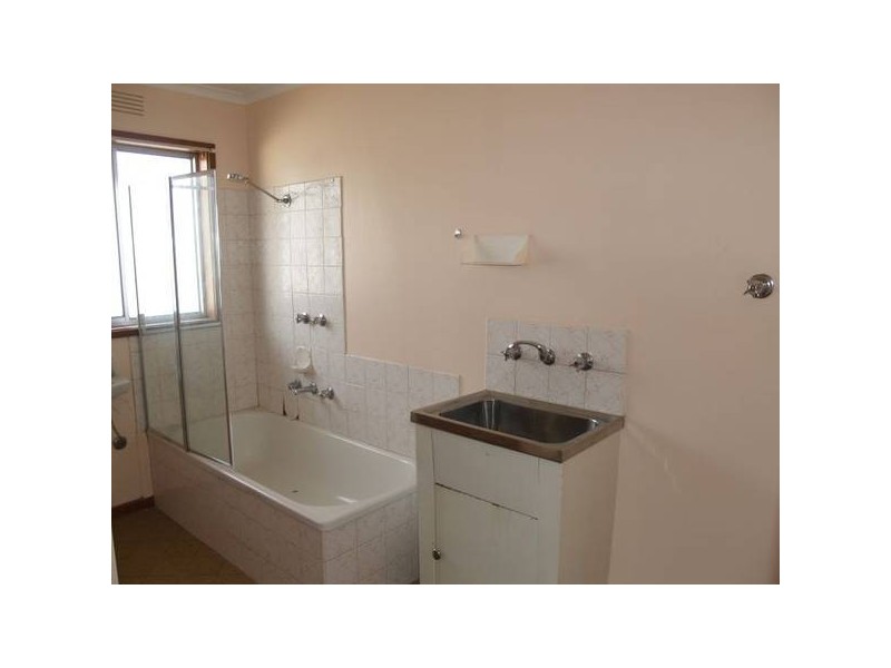 2/132 Saxton Street, Numurkah VIC 3636