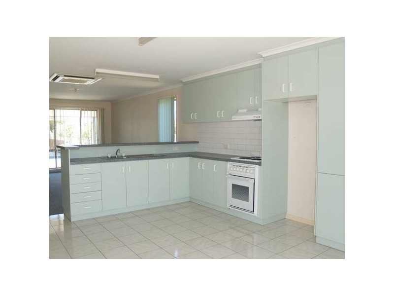 1/10 Exhibition Street, Numurkah VIC 3636