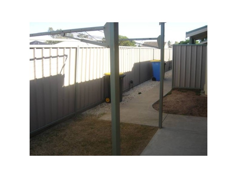 1/10 Exhibition Street, Numurkah VIC 3636