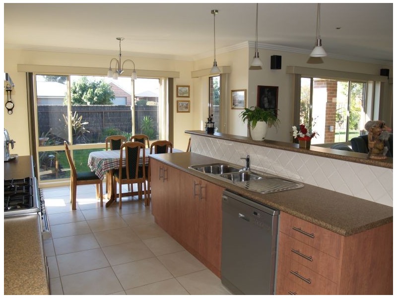 25 Maple Crescent, Numurkah VIC 3636