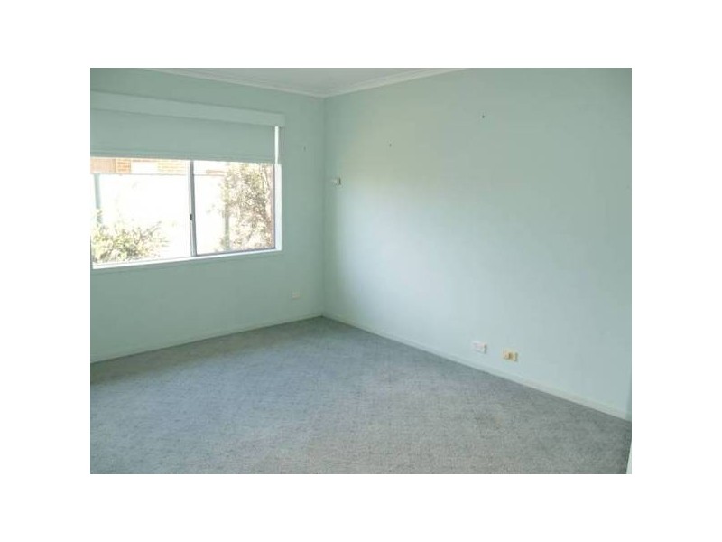 15 Maple Crescent, Numurkah VIC 3636