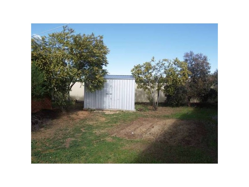 15 Maple Crescent, Numurkah VIC 3636