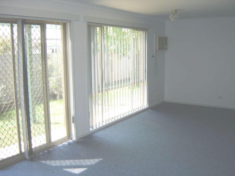 2 21 Newby Street, Numurkah VIC 3636