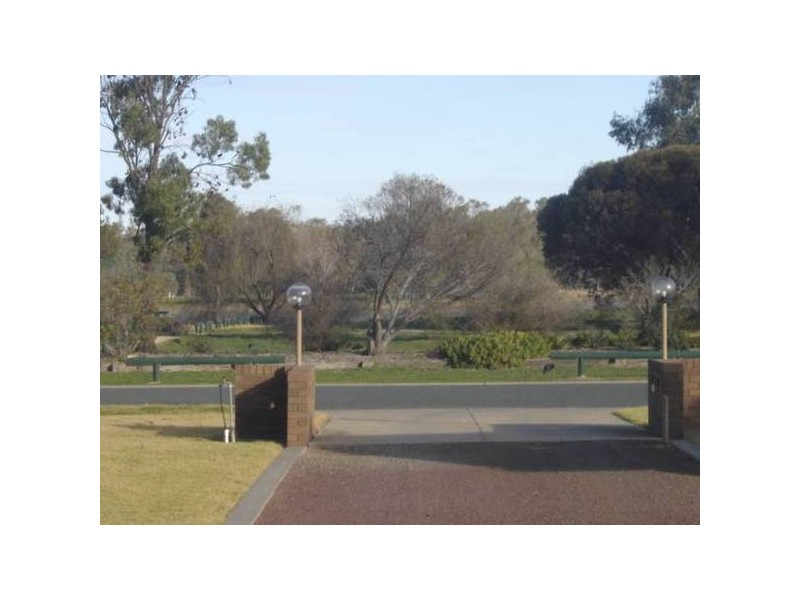 60/48 Wattle Drive, Numurkah VIC 3636