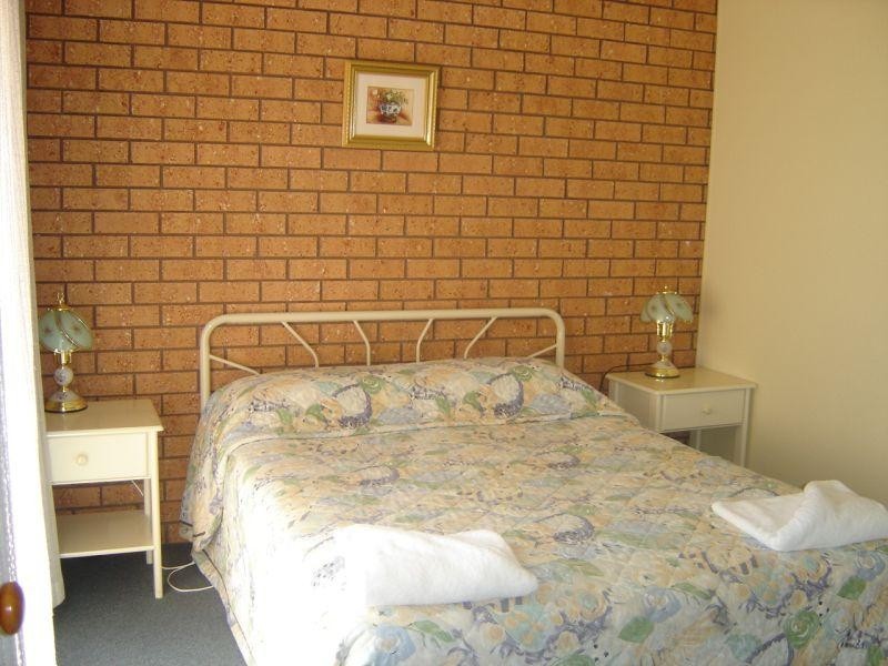 64, 24 Wattle Drive, Numurkah VIC 3636