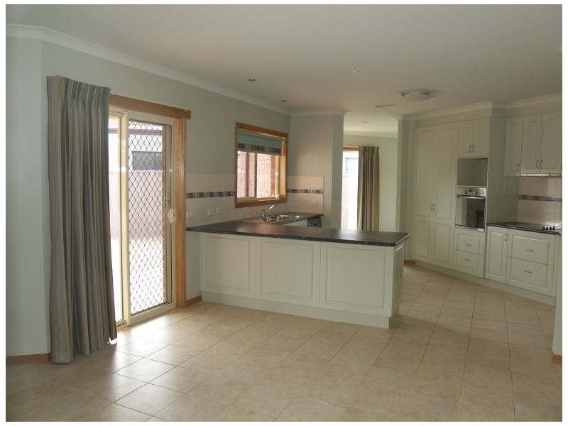 4 Christie Street, Numurkah VIC 3636