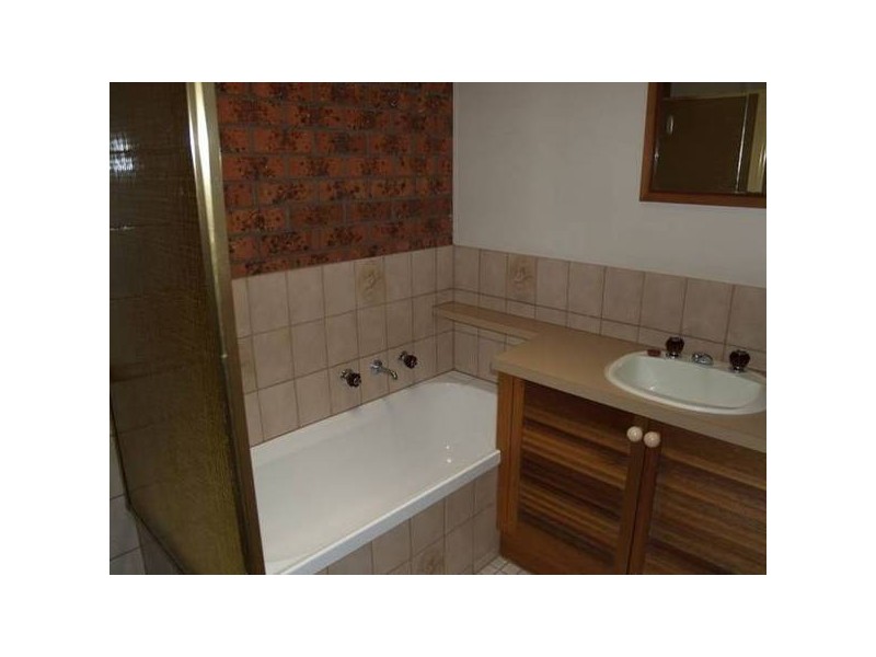 Quinn Street, Numurkah VIC 3636