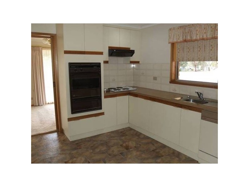 18 Cullen Court, Numurkah VIC 3636