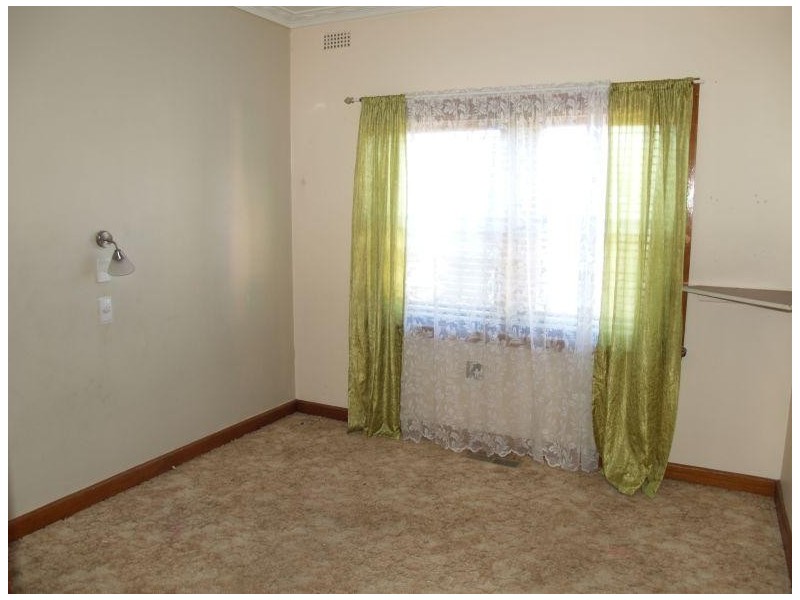 10 Pine Street, Numurkah VIC 3636