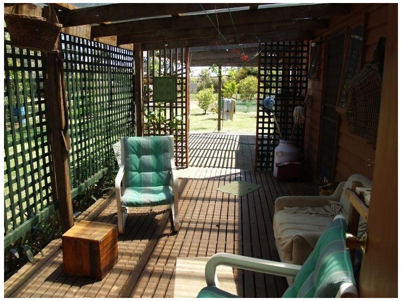 5 Glenny Lane, Numurkah VIC 3636