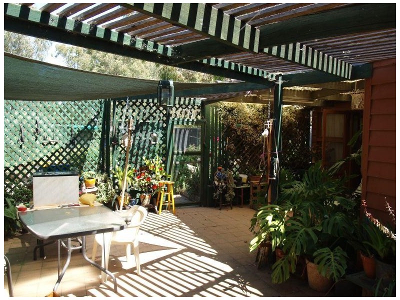 5 Glenny Lane, Numurkah VIC 3636