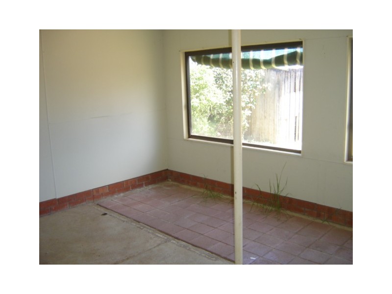 25 Tweddle Street, Numurkah VIC 3636