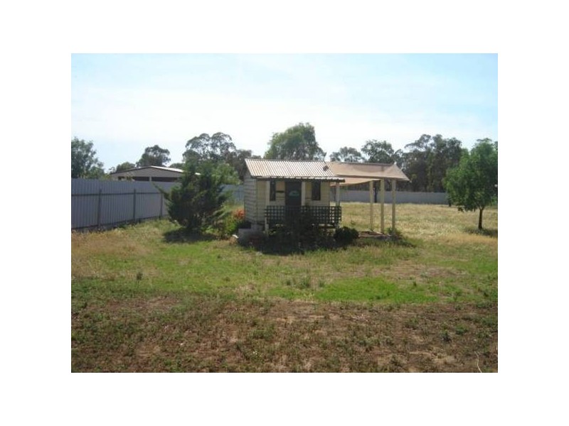 5 Dockery Street, Wunghnu VIC 3635