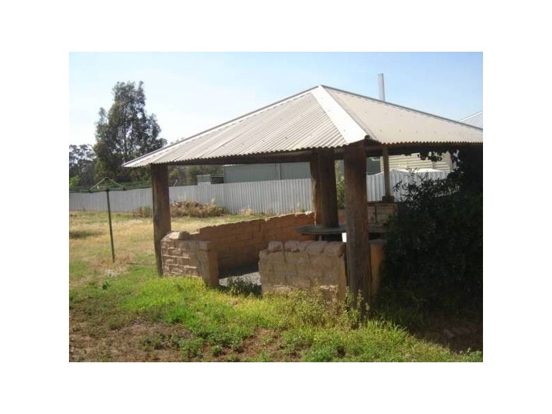 5 Dockery Street, Wunghnu VIC 3635