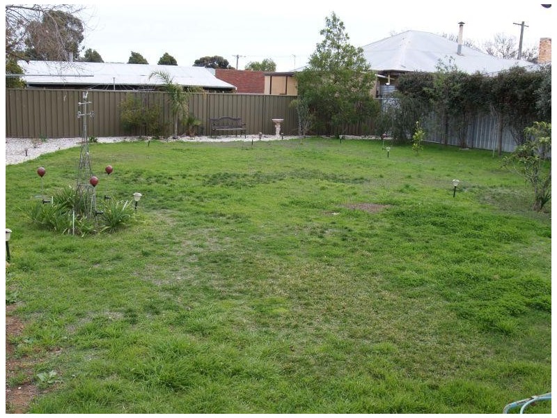 8 Stewart Street, Numurkah VIC 3636