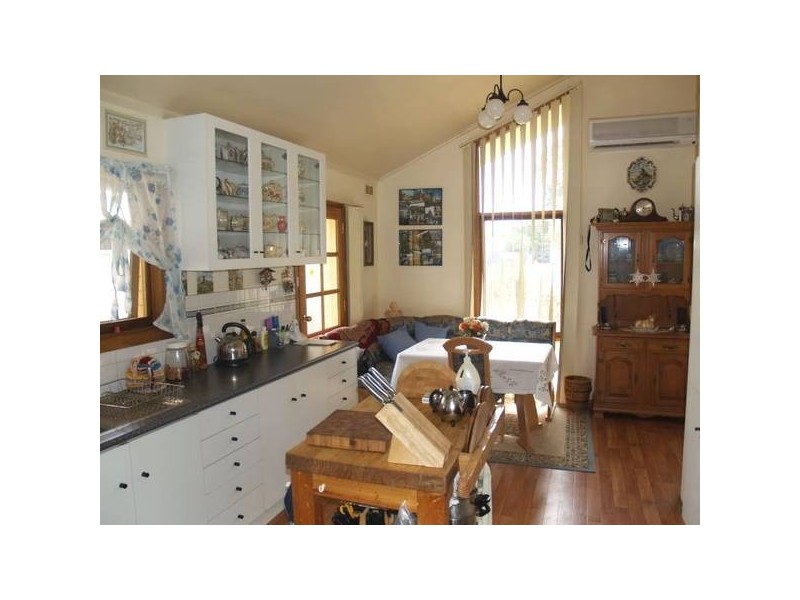 16 Nelson Street, Numurkah VIC 3636