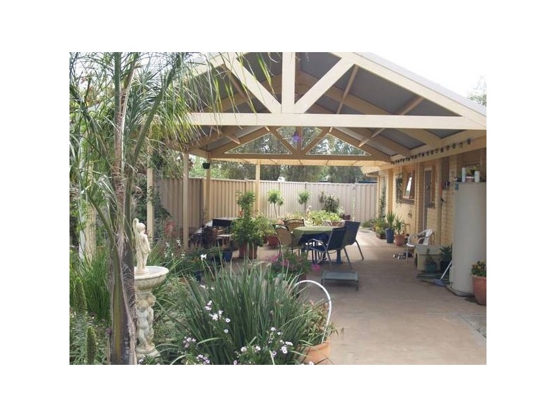 16 Nelson Street, Numurkah VIC 3636