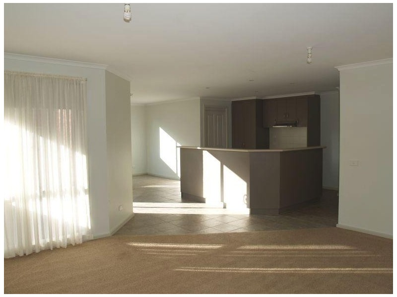 1 12 Nelson Street, Numurkah VIC 3636