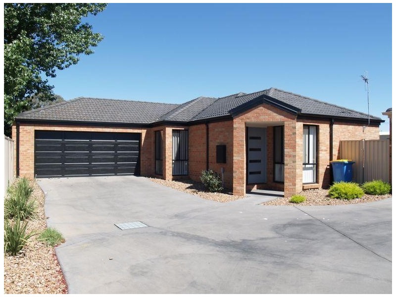 3/12 Nelson Street, Numurkah VIC 3636