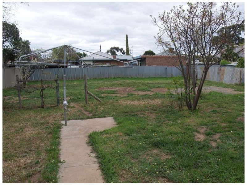 26 Dolphin Street, Numurkah VIC 3636