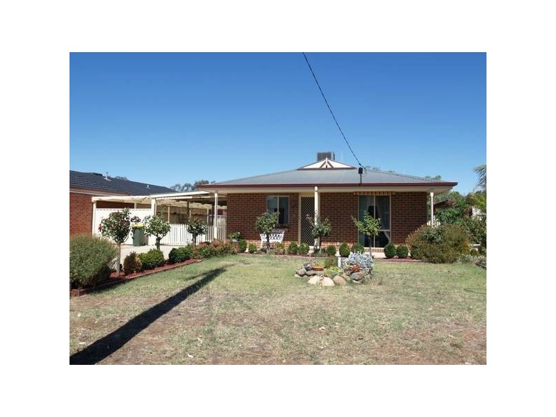 6 Toorak Street, Numurkah VIC 3636