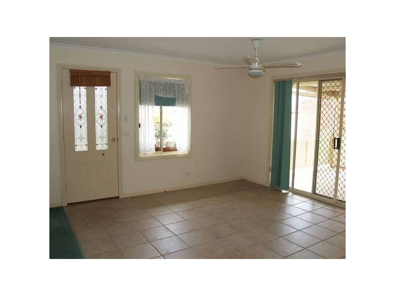 6 Toorak Street, Numurkah VIC 3636