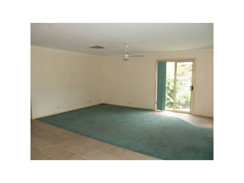 6 Toorak Street, Numurkah VIC 3636