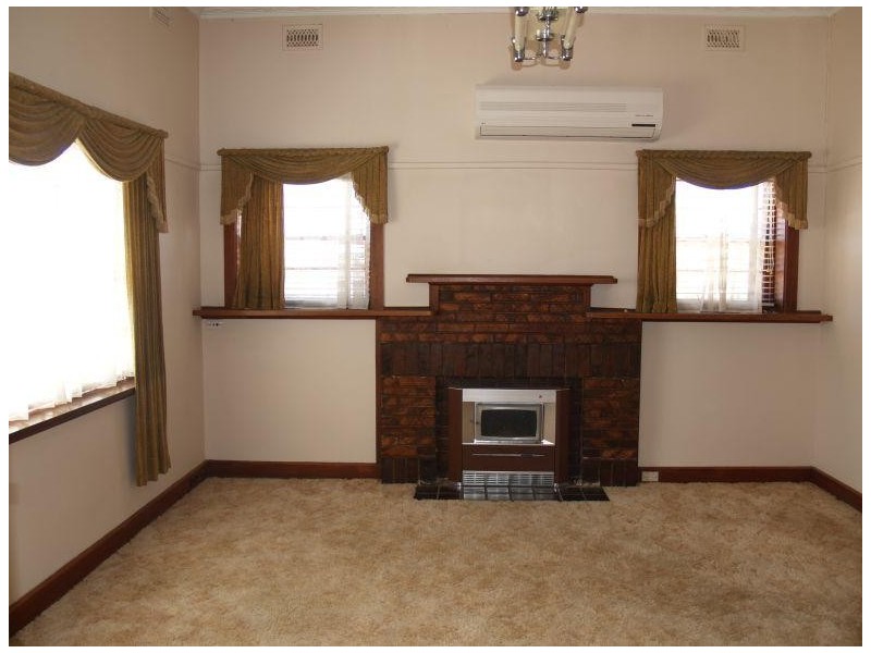 4 Railway Place, Numurkah VIC 3636