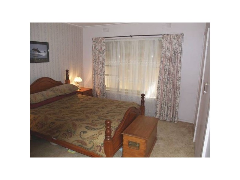 2 Murray Avenue, Numurkah VIC 3636