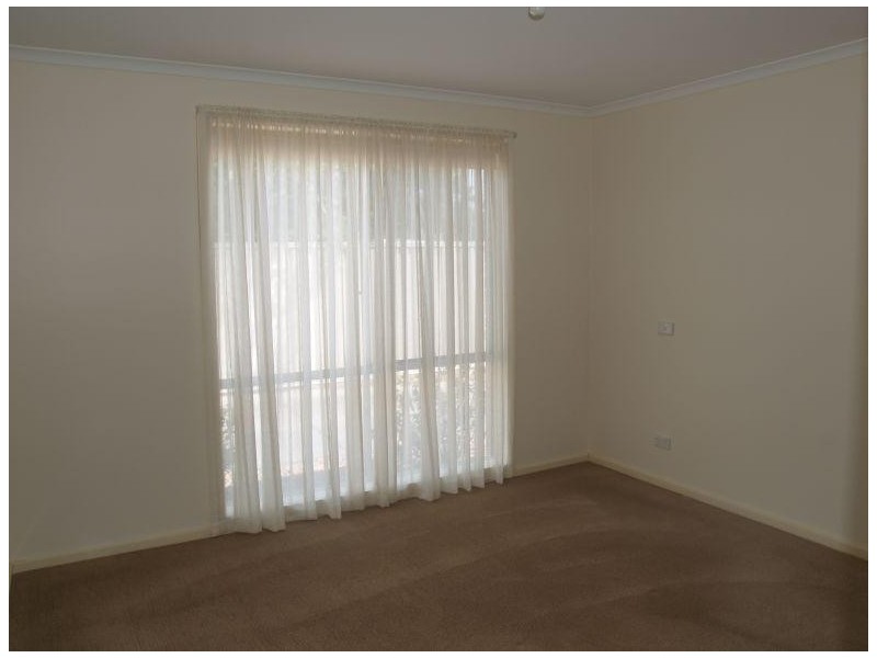 2/12 Nelson Street, Numurkah VIC 3636