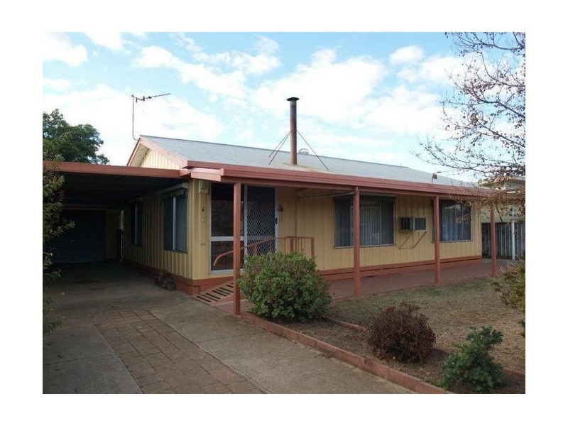 6 Swallow Street, Numurkah VIC 3636