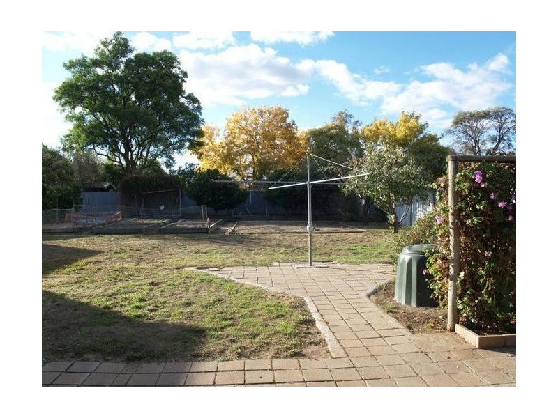 6 Swallow Street, Numurkah VIC 3636