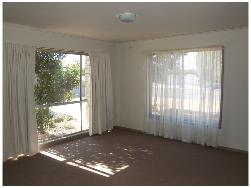 1/132 Saxton Street, Numurkah VIC 3636