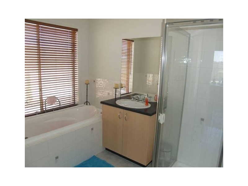 5 Birch Court, Numurkah VIC 3636