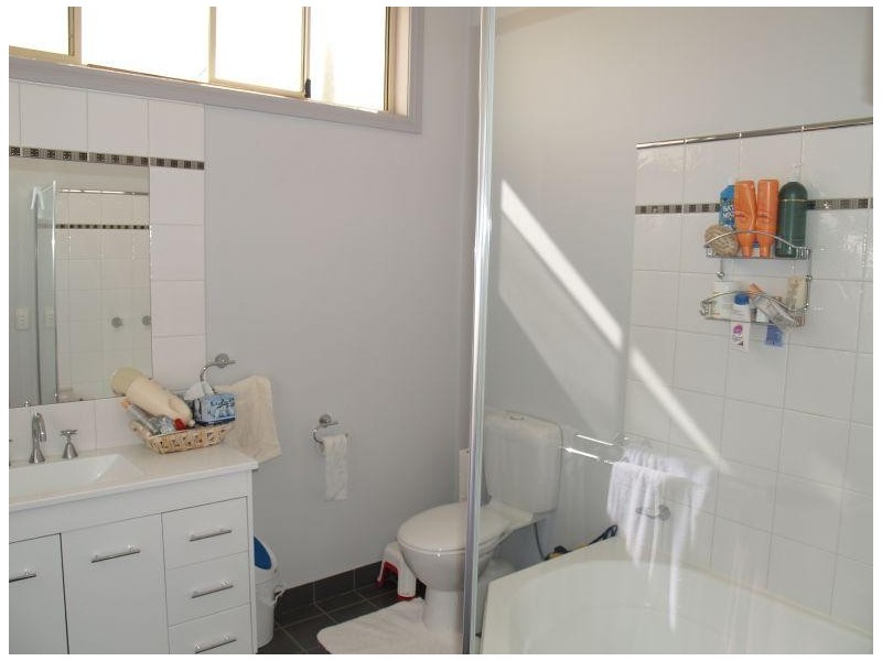 103 Saxton Street, Numurkah VIC 3636