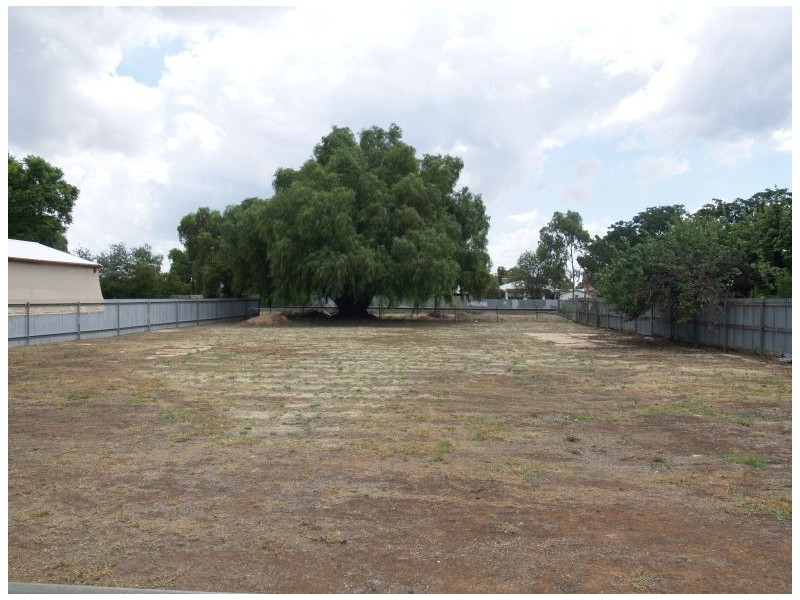 11 Queen Street, Numurkah VIC 3636