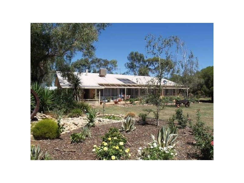 795 Lorenzs Road, Katunga VIC 3640