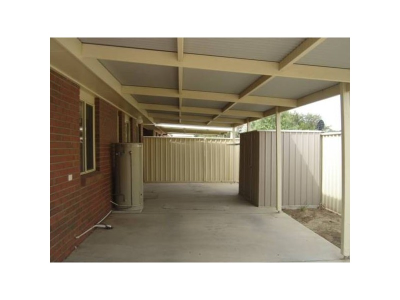 23/1 Saxton Street, Numurkah VIC 3636