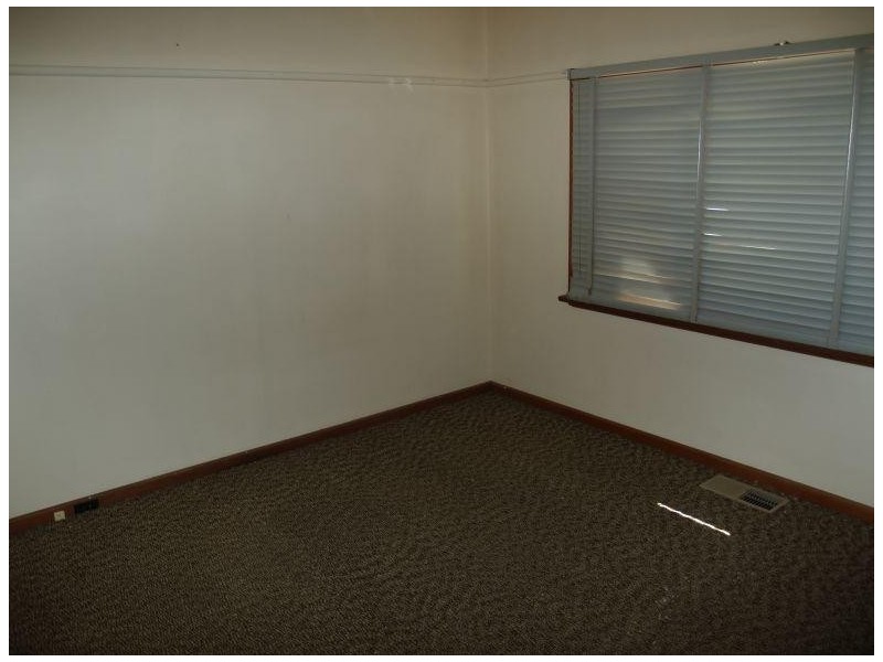 12 Katamatite Road, Numurkah VIC 3636