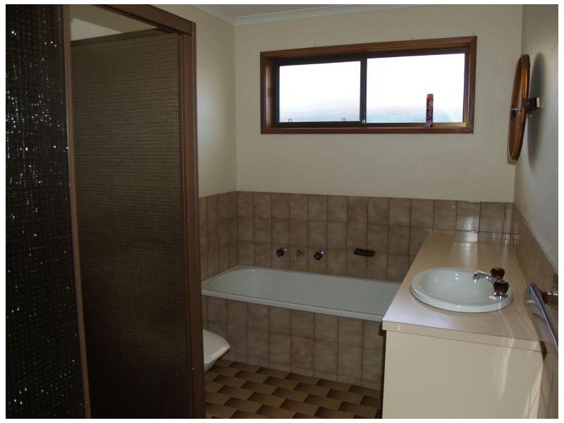 12 Tunnock Road, Numurkah VIC 3636