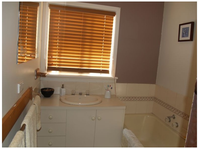 74 Knox Street, Numurkah VIC 3636