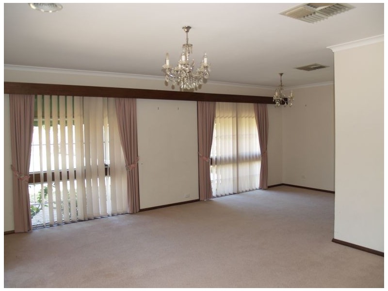 31 Tocumwal Road, Numurkah VIC 3636