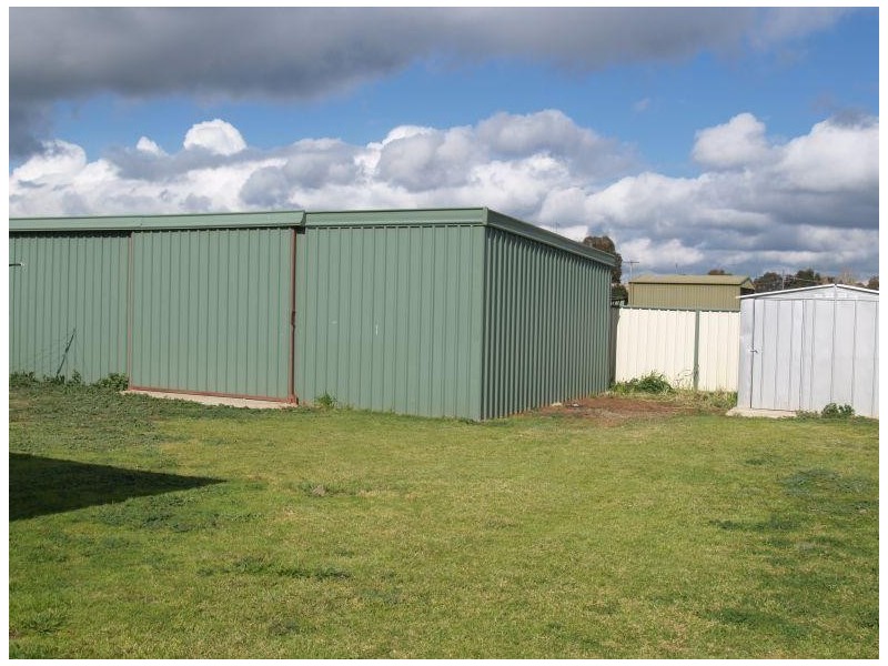 24 Collis Street, Numurkah VIC 3636