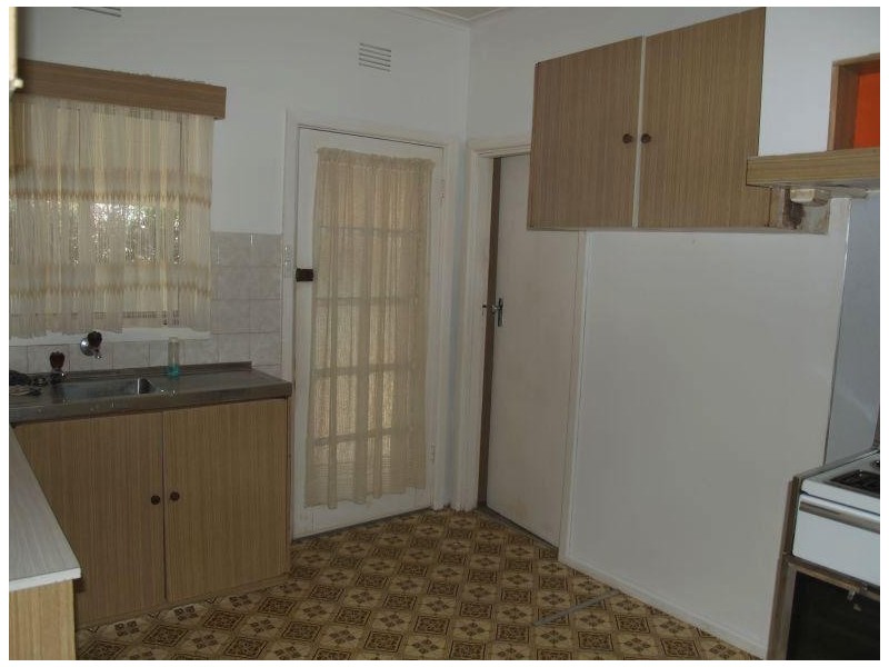 20 Murray Avenue, Numurkah VIC 3636