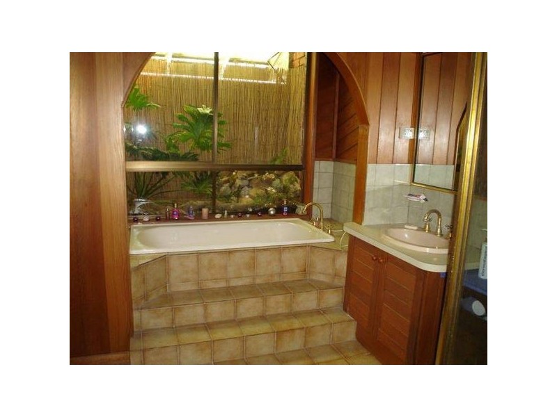 19 William Street, Numurkah VIC 3636