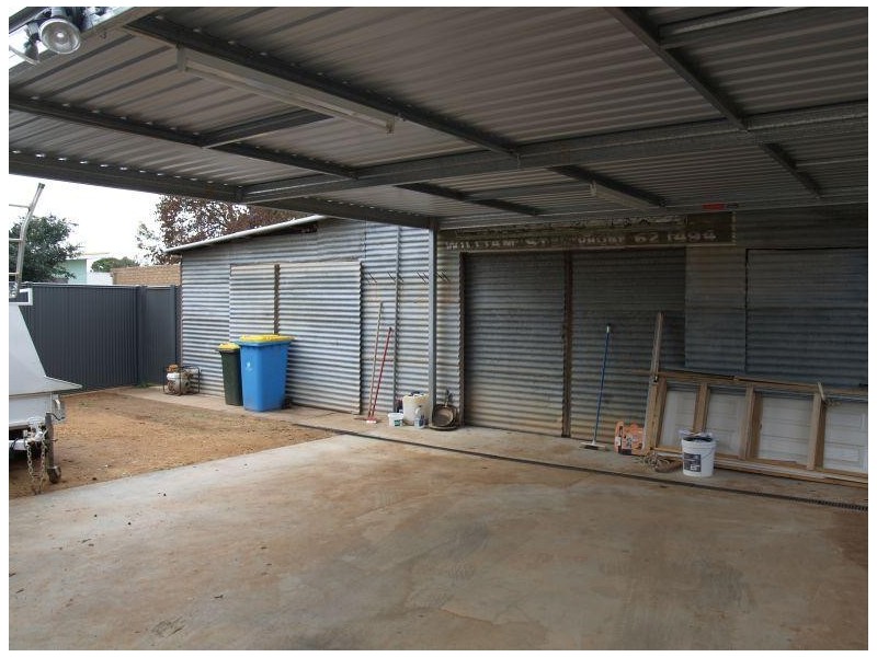 8 William Street, Numurkah VIC 3636