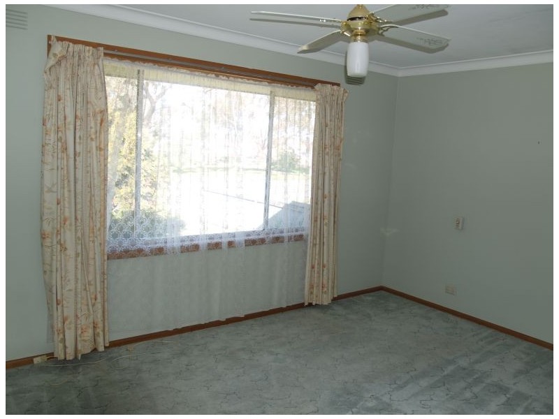 17 Rowe Street, Numurkah VIC 3636